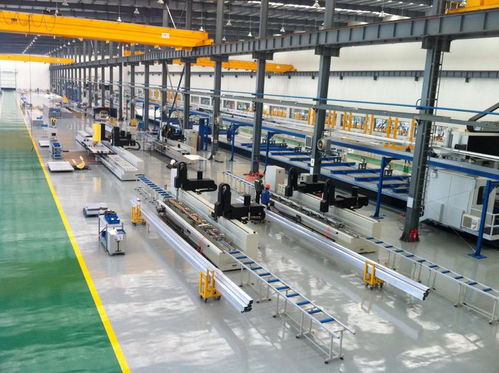 攜手共鑄未來 貴州錦興輕合金裝備制造與SMM聯(lián)合發(fā)布《2024年中國汽車用鋁合金材料應(yīng)用指南》暨新型膜材料銷售啟航